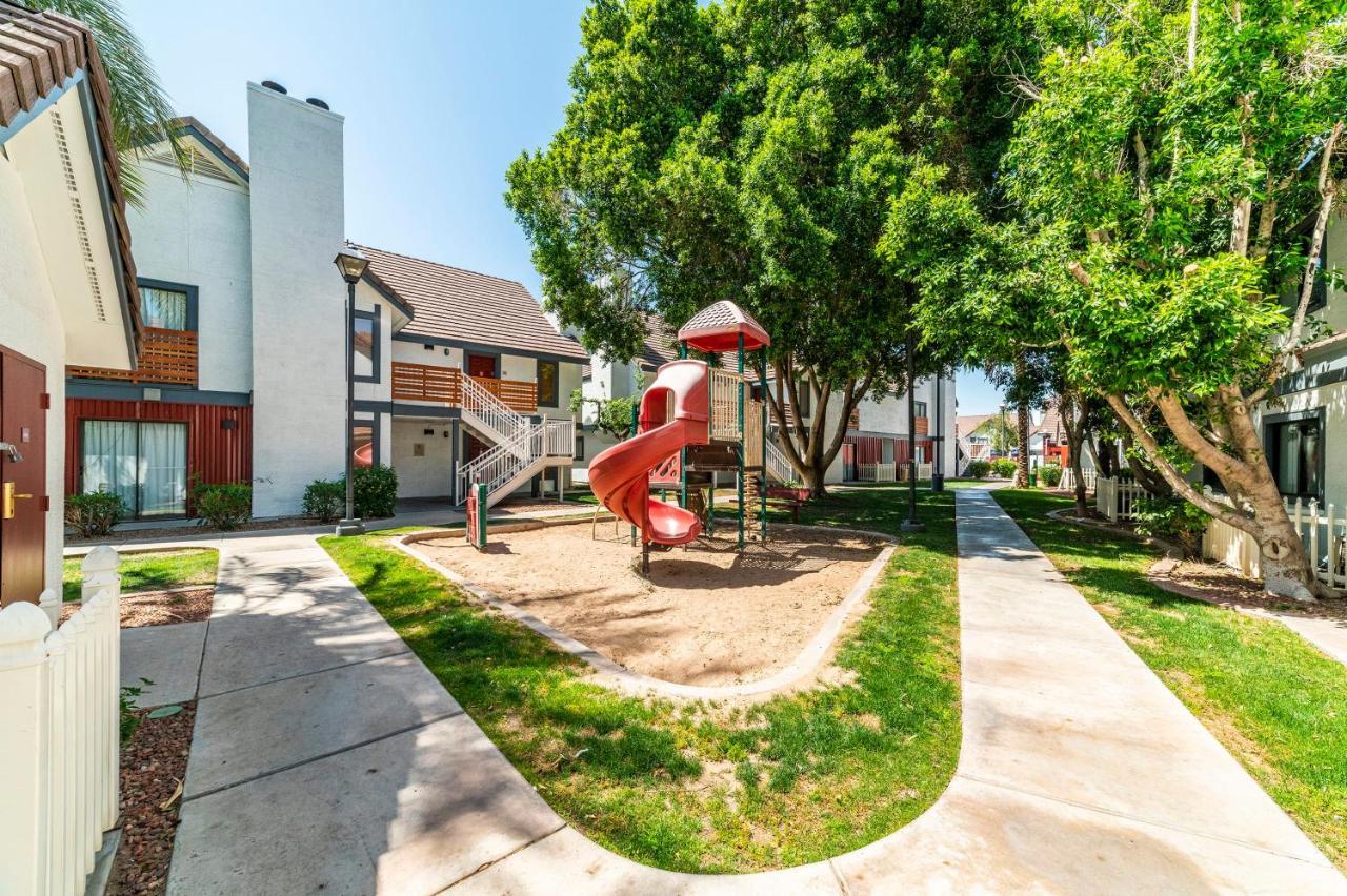 Metro Phx Upstairs 2Bd Sleeps 6 Heated Pool No Pets Allowed Феникс Экстерьер фото